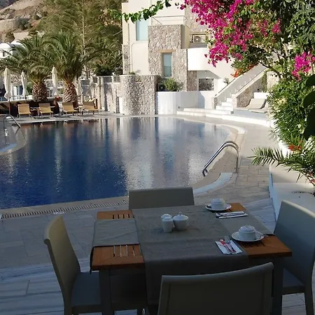 Antinea & Hotel 4*