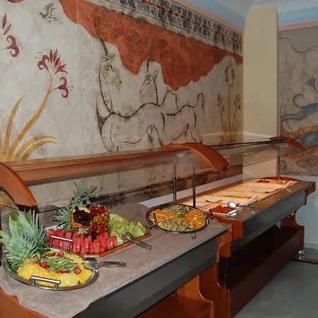 Antinea & 4* Kamári