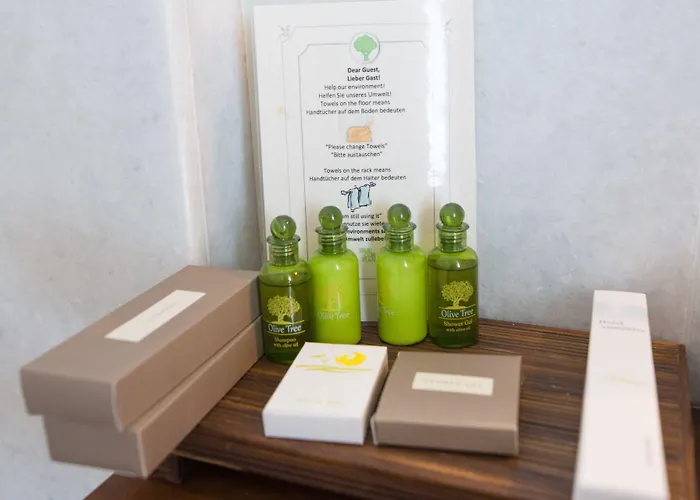 Antinea & 4* Kamári