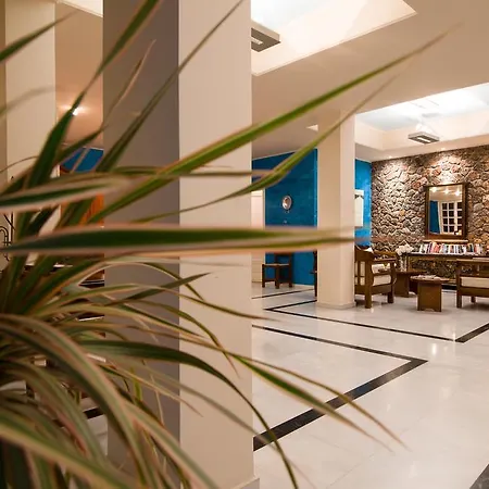 Hotel Antinea & 4*