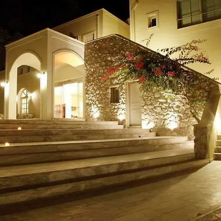 Antinea & 4* Kamari (Santorini)