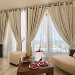 Antinea & Hotell 4*
